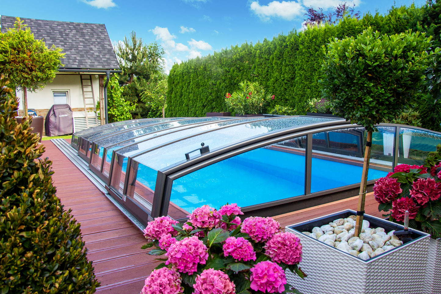 Alukov Azure Flat Angle Poolüberdachung