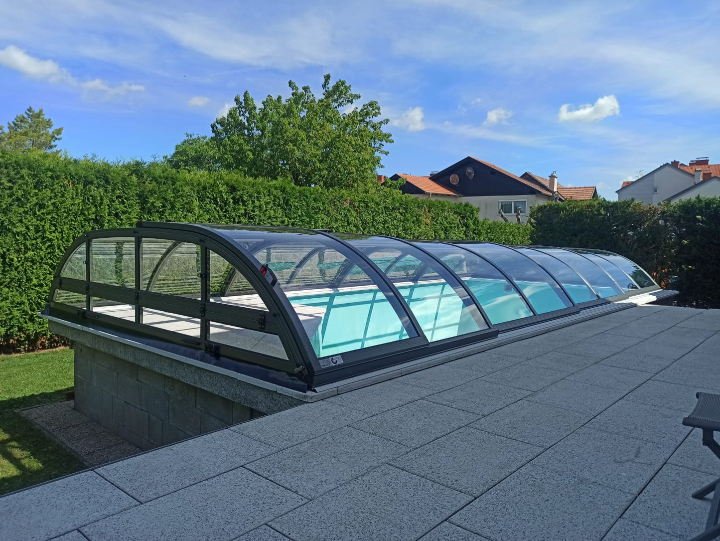 BUCOVERS Horizon Poolüberdachung - Preis auf Anfrage