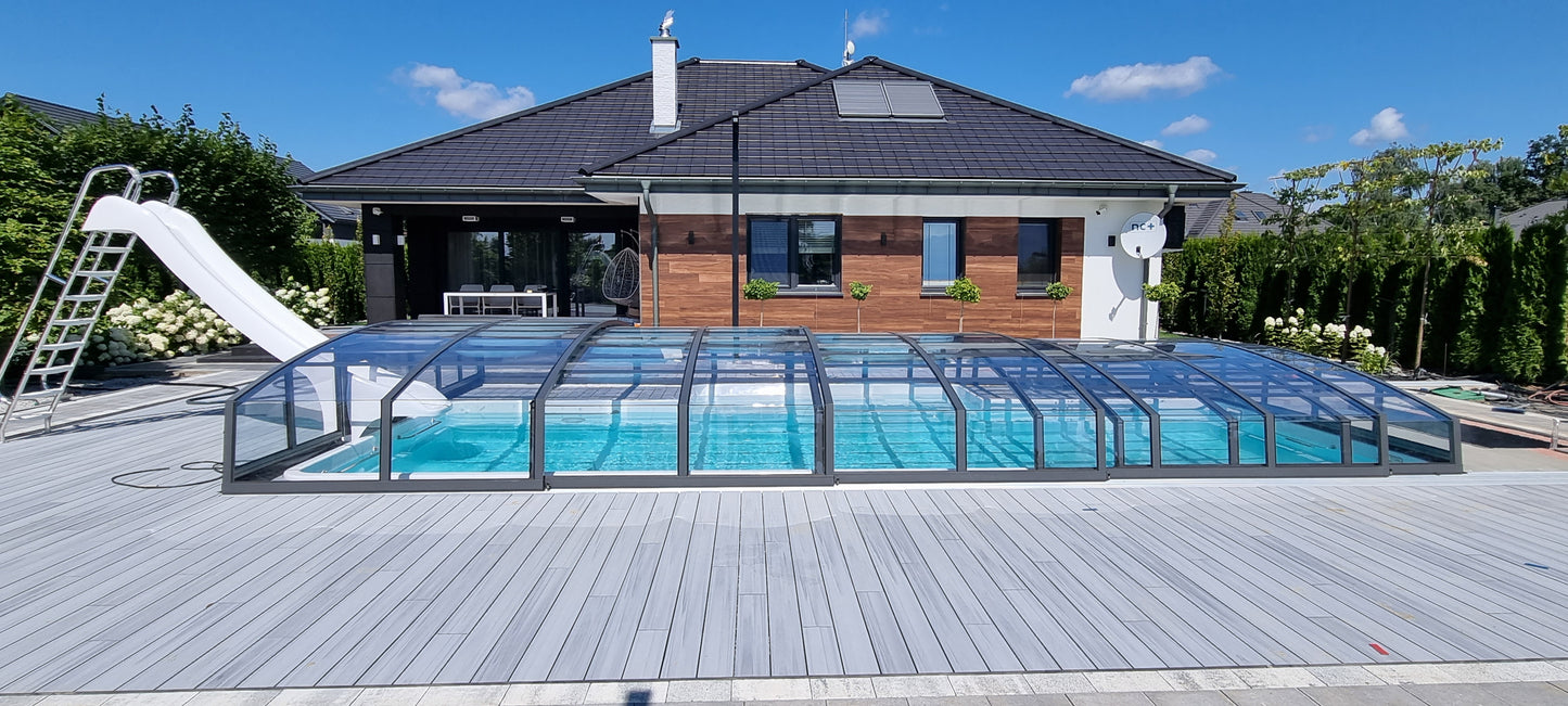 Skyline BUCOVERS Poolüberdachung - Preis auf Anfrage