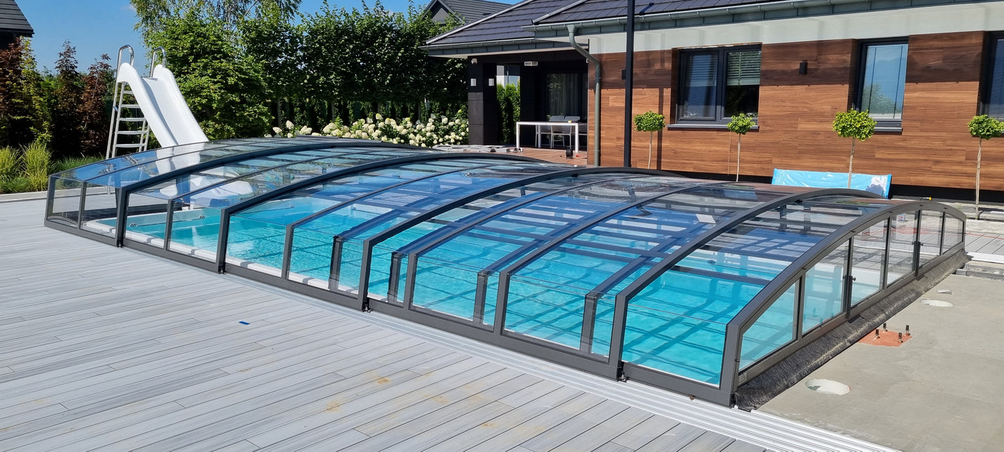 Skyline BUCOVERS Poolüberdachung - Preis auf Anfrage
