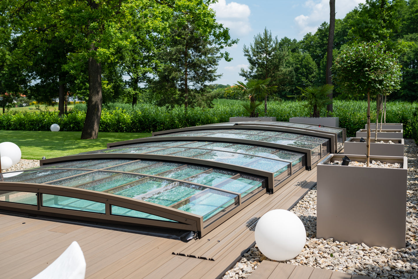 Stardust BUCOVERS Poolüberdachung - Preis auf Anfrage